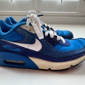 NIKE Air Sneakers Blue & White men’s 6.5 women’s 8